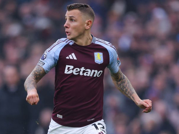Lucas Digne Sepakati Perpanjangan Kontrak dengan Aston Villa